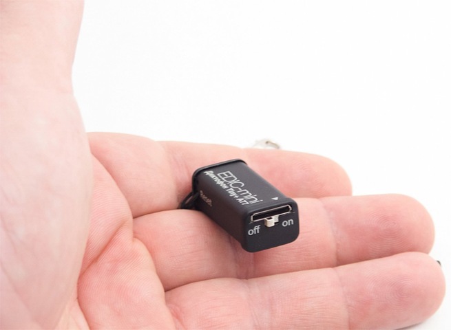 Оцените миниатюрность диктофона "Edic-mini Tiny+ A77"