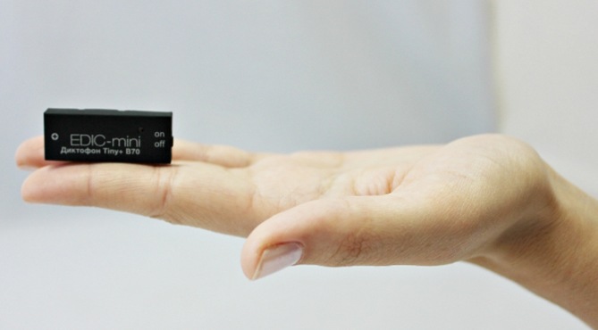 Цифровой диктофон "Edic-mini Tiny+ B70"
