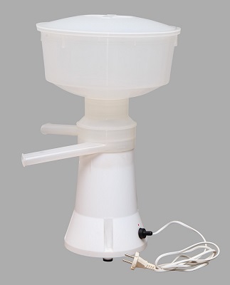 Электрический сепаратор для молока "Пензмаш ЭСБ-02" 50л/ч (нажмите на фото для увеличения)