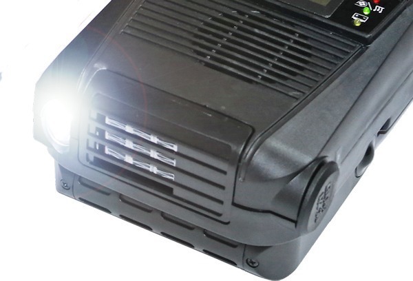 Мощные светодиоды "SITITEK Termolux-200 Comfort" обеспечат дополнительное освещение салона вашего автомобиля;