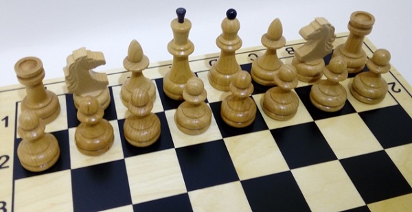 Шахматы "Гроссмейстерские" деревянные (бук)
