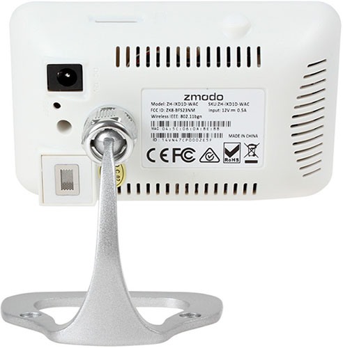 IP-камера "Zmodo IXС1D-WAC" свободно регулируется и может быть установлена в наиболее подходящем положении