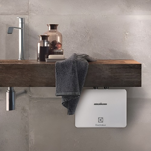 Водонагреватель проточный Electrolux NPX 6 Aquatronic Digital 2.0