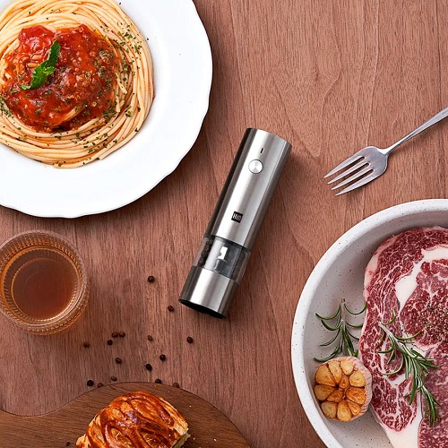 Мини-мельница для специй Xiaomi HuoHou Electric Mini Grinder Rechargable HU0279 RUS с аккумулятором, серебристая